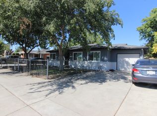 3753 E Clinton Ave, Fresno, CA 93703