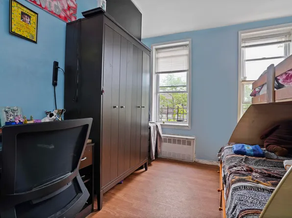 1890 West 6th Street image 12 of 37