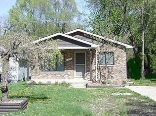 1458 Courtland Blvd, Rochester Hills, MI 48307