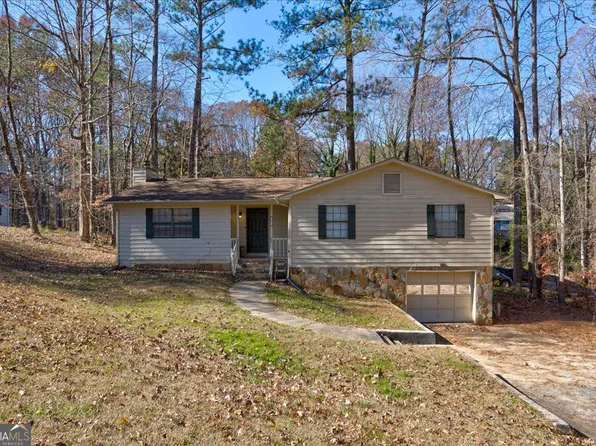 7031 Winter Woods Ct, Morrow, GA 30260