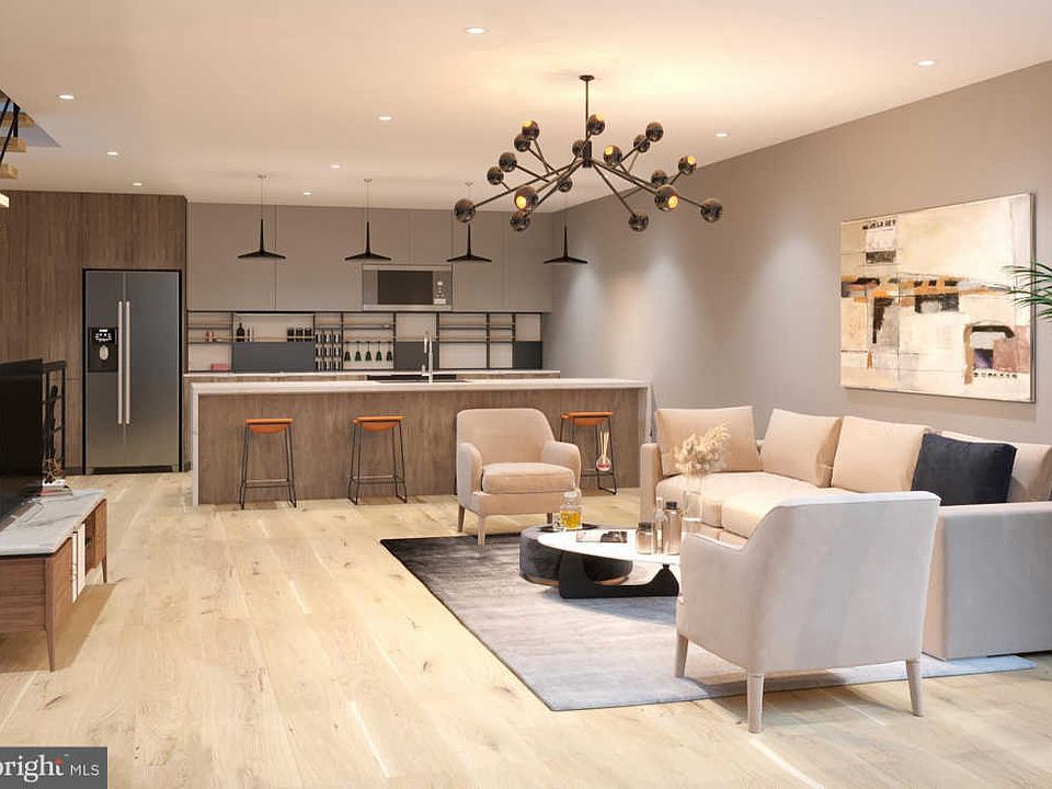 1st image of 119 Greenwich St #12