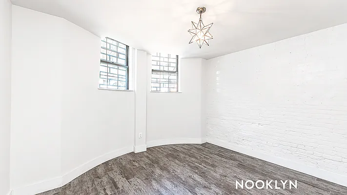 Rented by Nooklyn NYC LLC | media 23