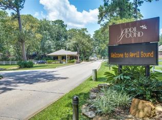 110 Fairway View Ct, Montgomery, TX 77356