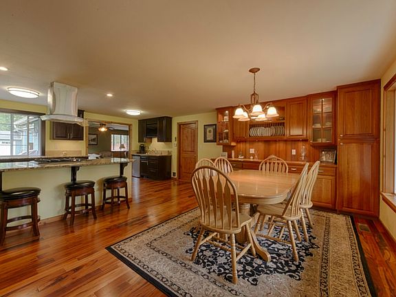 2nd image of 18615 88th St E