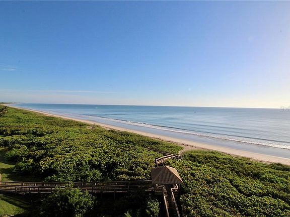 4th image of 4160 N Hwy A1a APT 601