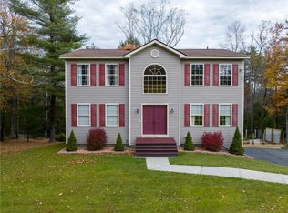 2576 Ulster Heights Rd, Woodbourne, NY 12788