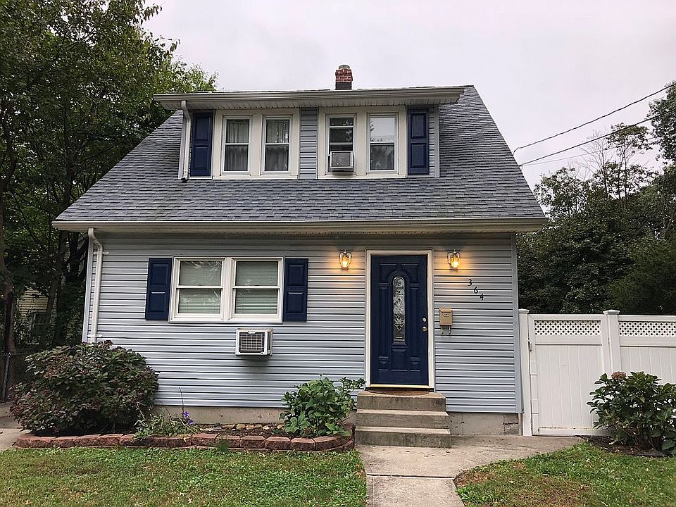 1st image of 364 Linden Pl