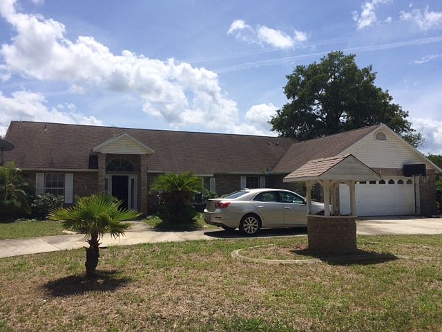 1st image of 1 Silver Lake Way