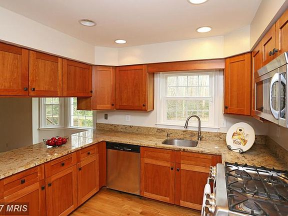 5th image of 1873 Lynnfield Dr