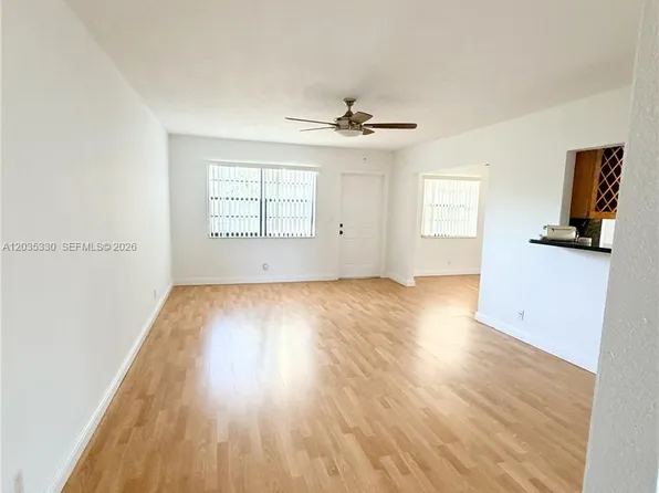 500 NE 2nd St, Dania Beach, FL