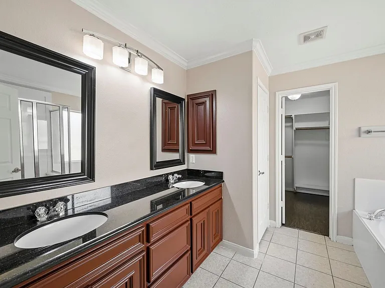 16919 Wortley Dr — Photo 13