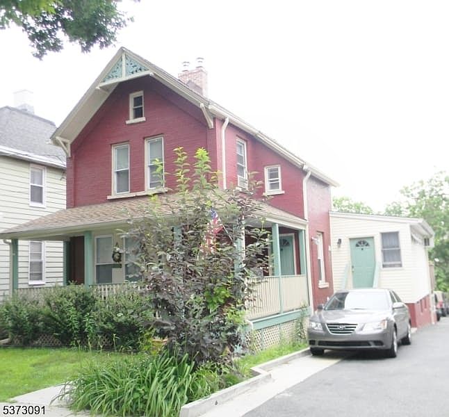 1st image of 101 N Fullerton Ave #2