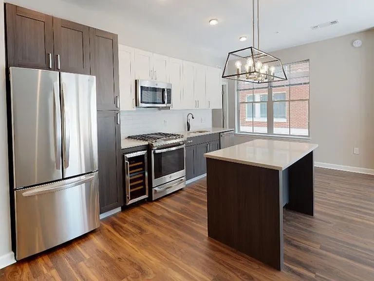 Great space perfect for entertaining new friends and family, a personal retreat to recharge your batteries