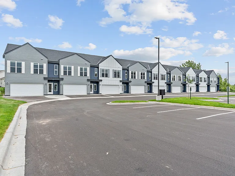 Townhomes at Preserve — Photo 33