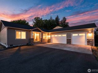 1790 Westside Ct, Seattle, WA 98531