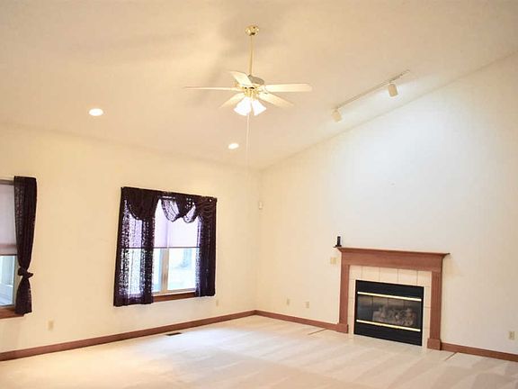 3rd image of 5412 Jerrick Ct