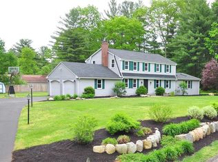 6 Emerson Ln, Granby, CT 06035