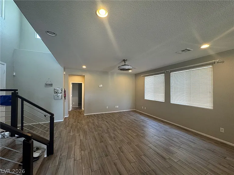 43 Heathrow Lake Ave — Photo 4