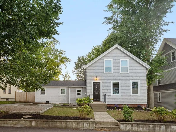 7 Beach St, Newton, MA 02458