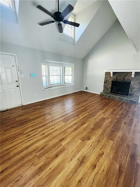 2 bed, 3.0 bath, 1488 sqft, $1,800 — Photo 3
