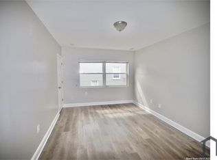 4633 Hillside Rd SE #4, Washington, DC 20019