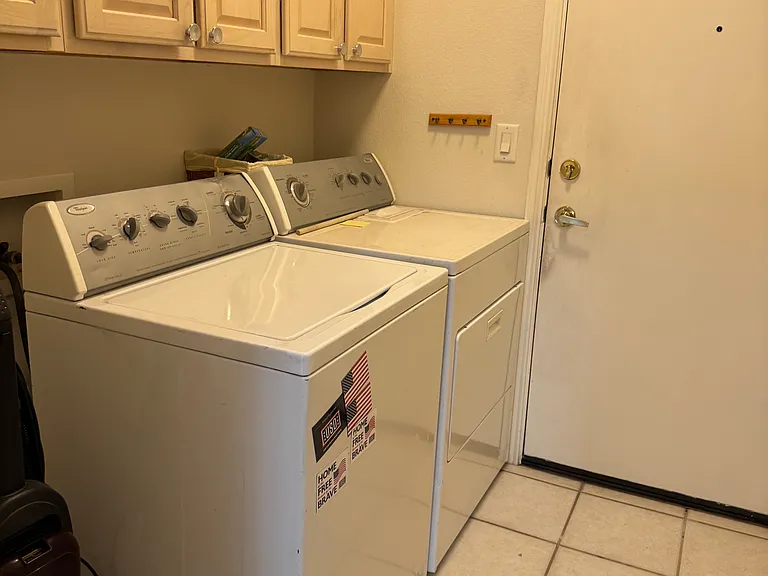 101 Dewberry Dr — Photo 44