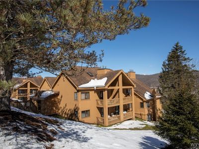 G303 Snowpine Vlg, Great Valley, NY, 14741
