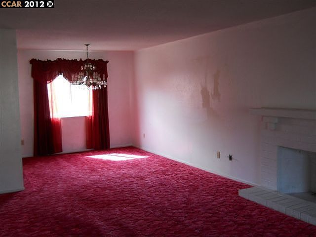 2nd image of 1345 Club Ln