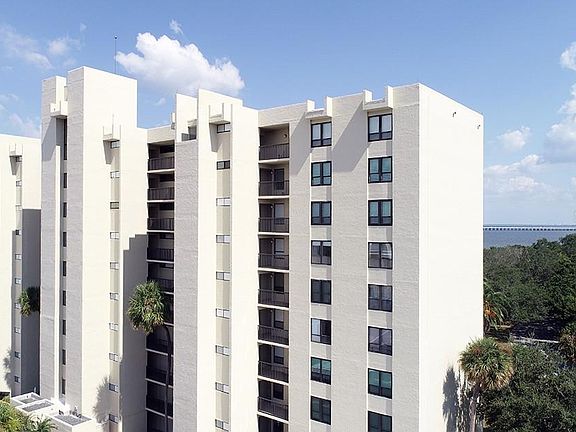 2nd image of 2616 Cove Cay Dr Unit 206
