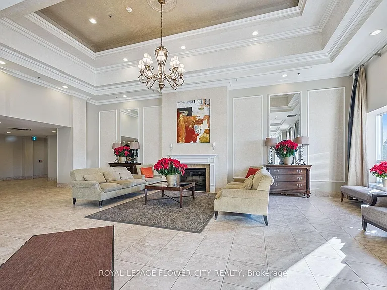8 Maison Parc Ct #616 — Photo 6