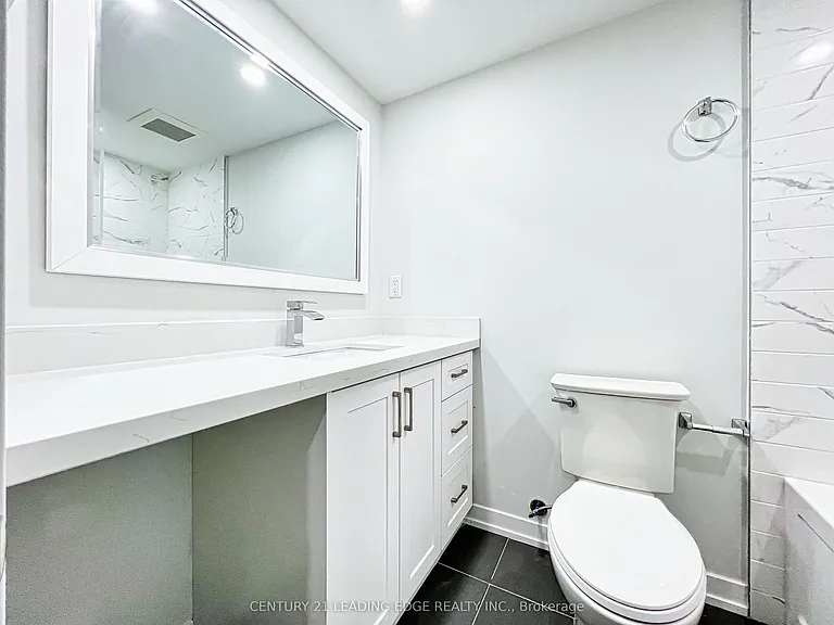 88 Hewitt Cres — Photo 16