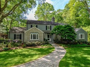 1800 Greenbrier Rd, Winston Salem, NC 27104