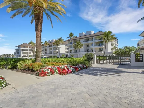 4400 Gulf Shore BLVD N #2-203, NAPLES, FL 34103