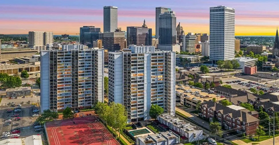 1 bed, 720 sqft, $1,800 — Photo 1