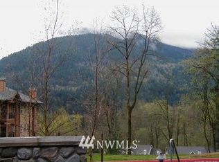 1000 Cabin Crk SW #D303, Issaquah, WA 98027