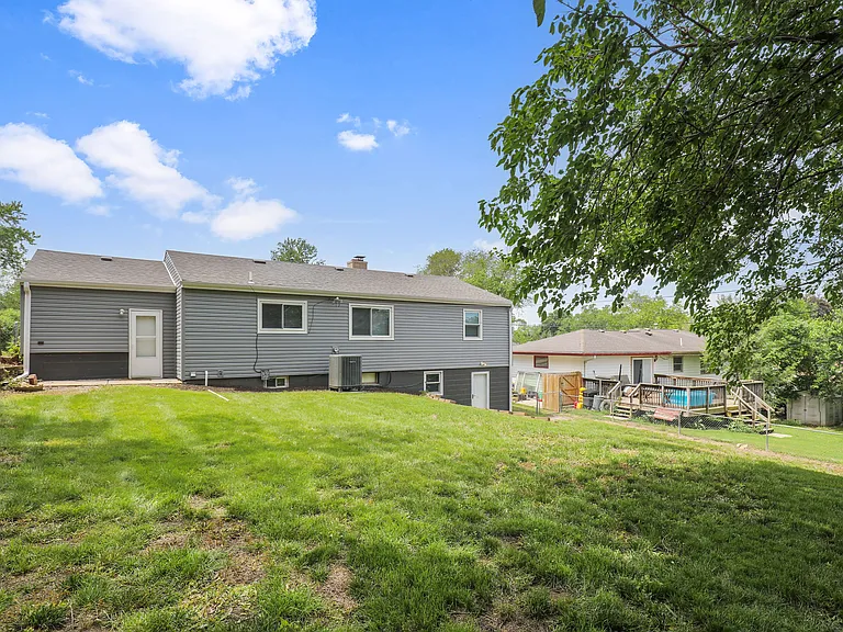 1218 Sunset Dr — Photo 44
