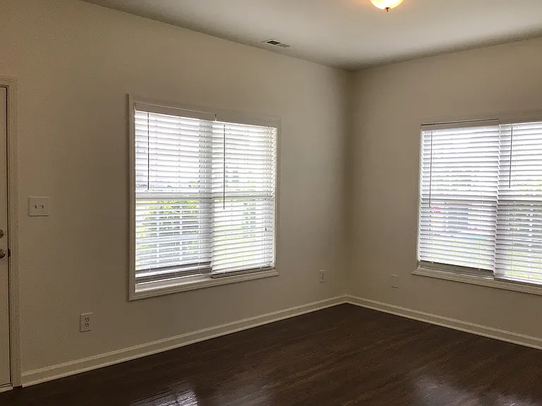 257 Mayors Ln — Photo 5