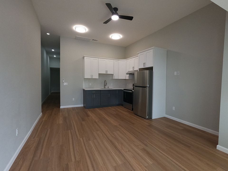 1st image of 720 Foothill Blvd