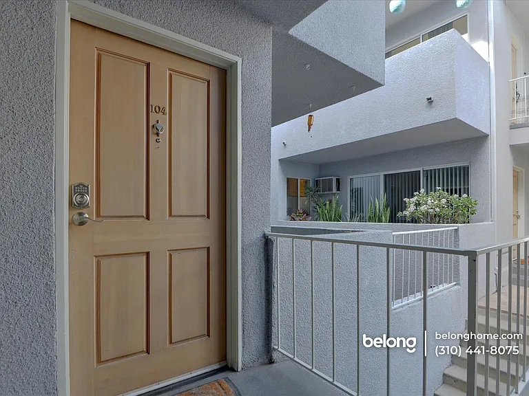 2223 S Bentley Ave #104 — Photo 5