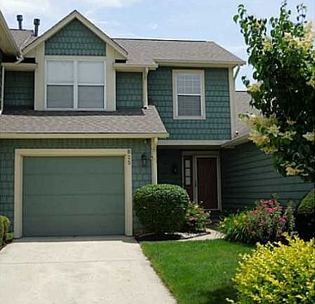 5th image of 825 Cobblestone Dr