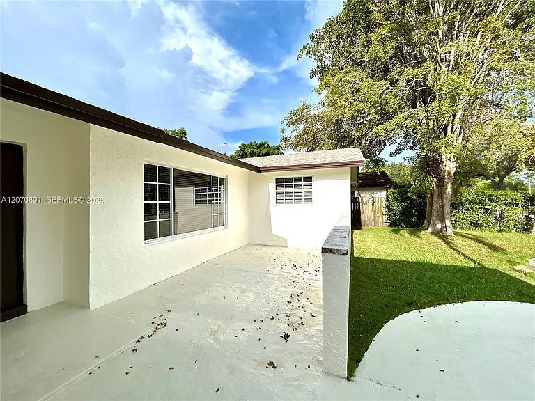 13971 SW 112th St — Photo 40