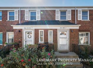 1215 N Harlem Ave APT C, Oak Park, IL 60302