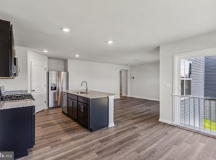 5200 Crooked Ln, Stephens City, VA 22655