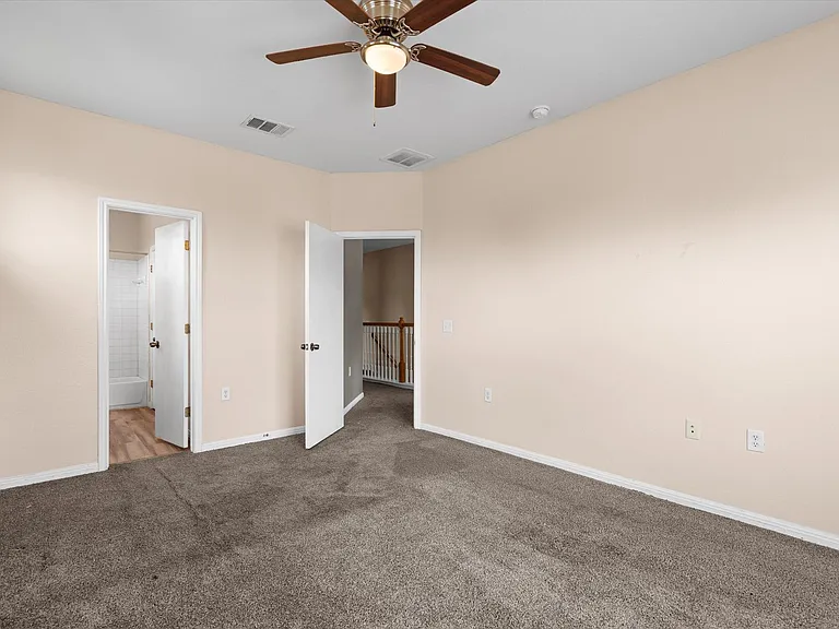 7502 Lazy Creek Dr #A — Photo 17