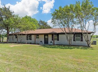 2988 E Old Axtell Rd, Axtell, TX 76624
