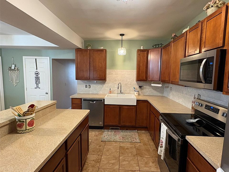 421 Brown St, photo 12