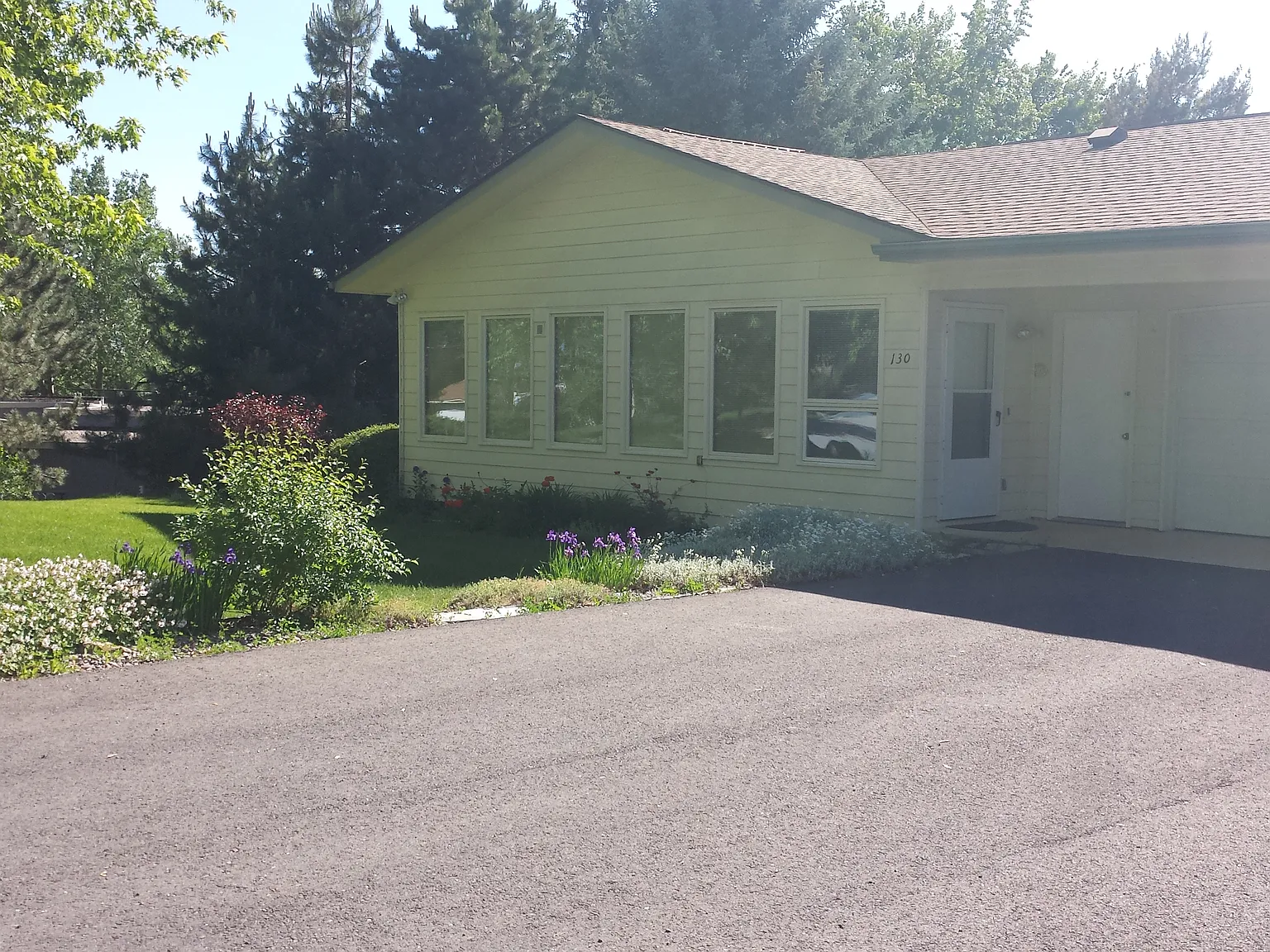 3 bed, 1008 sqft, $2,000 — Photo 1