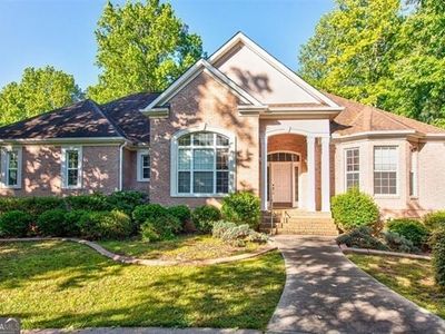 245 Northcrest Dr, Newnan, GA, 30265