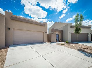 1400 Tierra Verde Loop NW, Los Lunas, NM 87031
