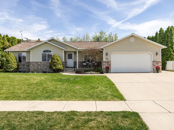 397 S 675 E, Hyrum, UT 84319